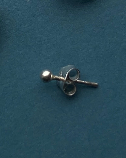 Dot Earrings